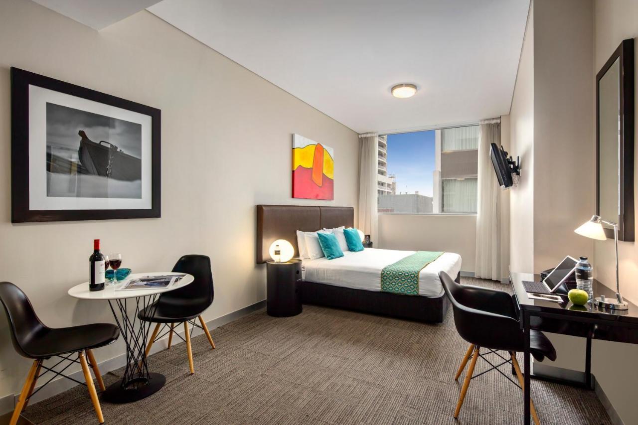 Holiday & Bondi Junction 4* Sydney