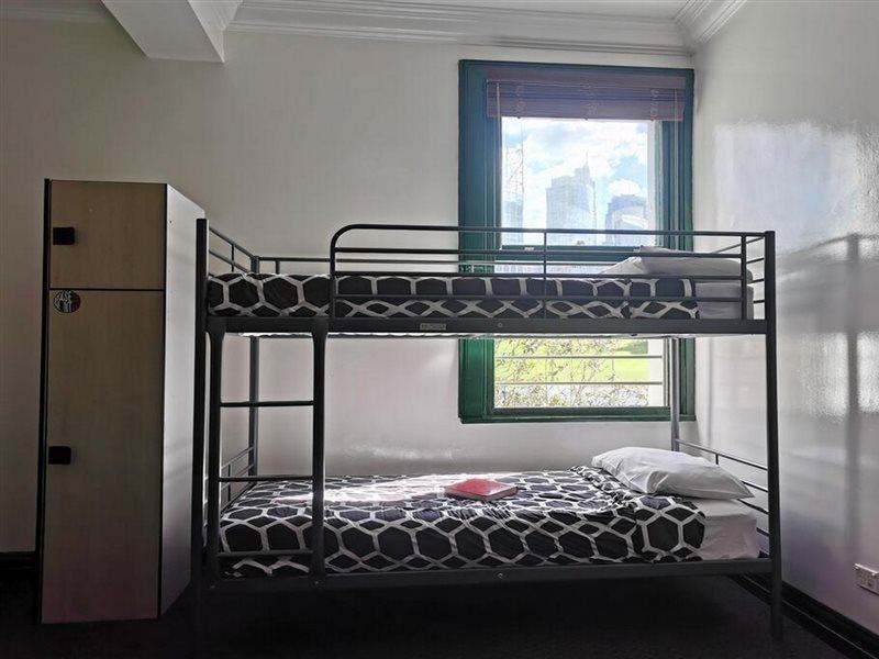 Hostel Elephant Backpacker Sydney