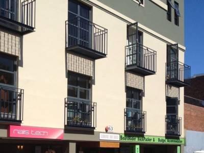 Hostel Boardrider Backpackers And Budget