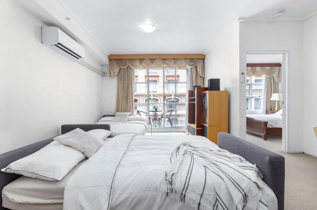 A Cozy & Spacious Apt For 6 Next To Darling Harbour Sidney