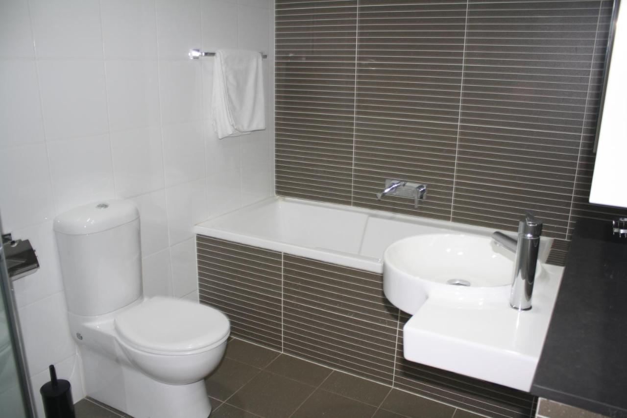 North Wyndel Apartments-mil1005 Sydney