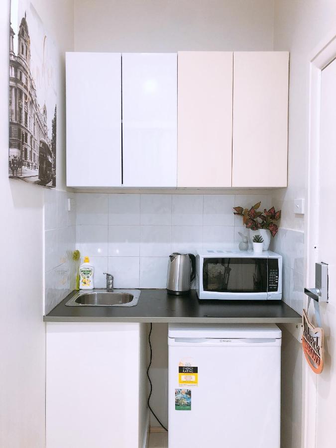 Quiet Private Studio Apartment