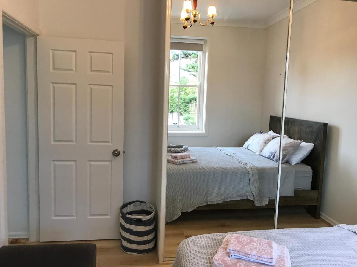 Manly Apartment *