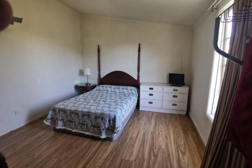 Brightly Lit And Comfy Double Room. Best Price!bla *