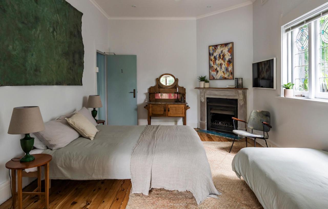Bed & Breakfast Bondi House Sydney