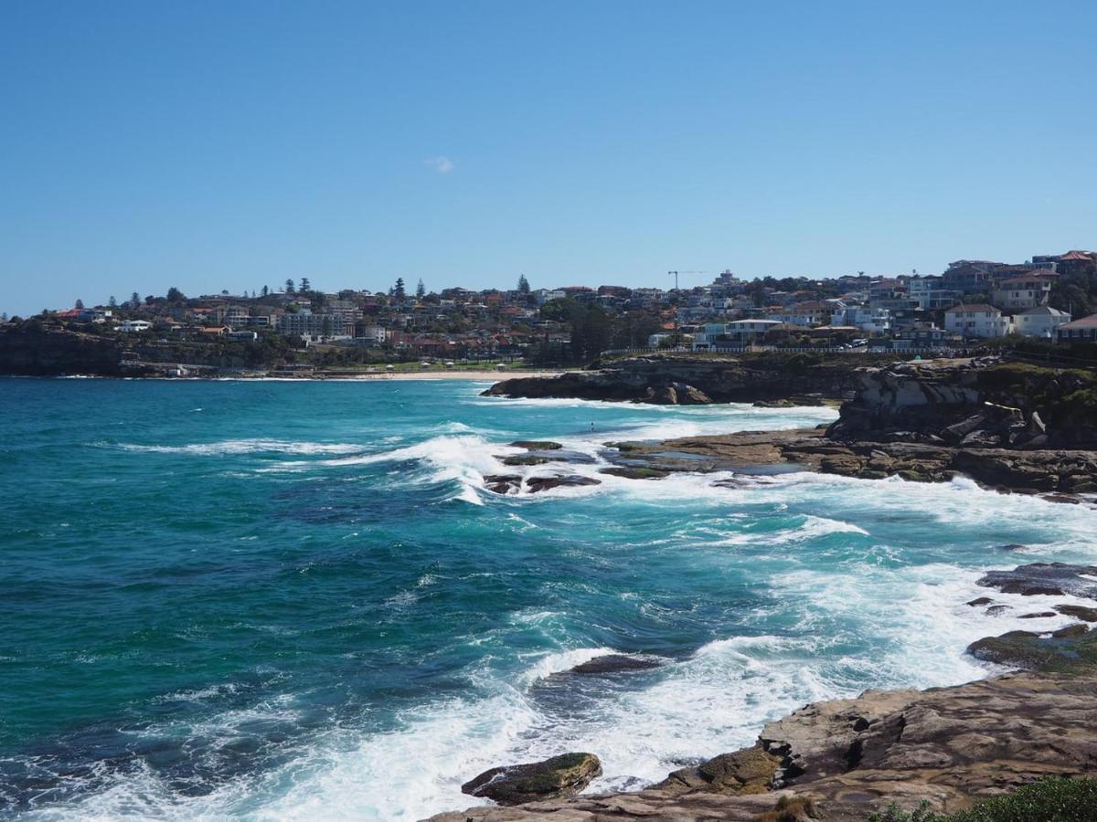 Charming Townhouse Just Steps From The Duplicate Sydney