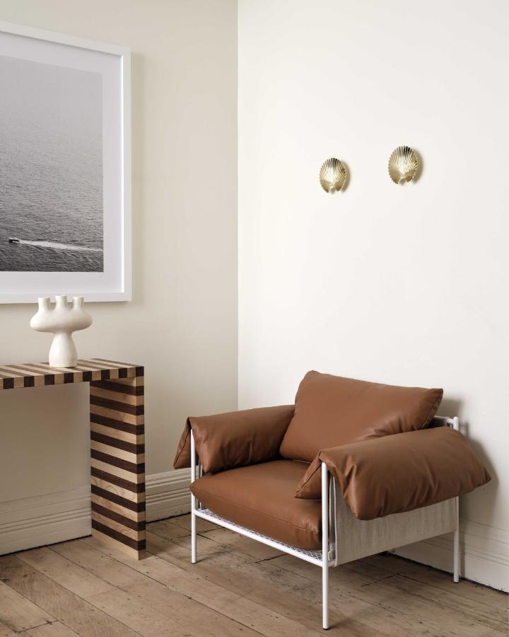 Three Apartment *