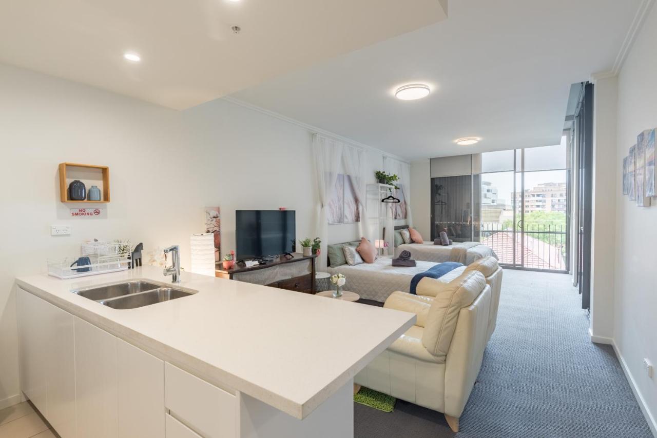 2br Apt In Hurstville 1min To Train Sleep8 * Sidney