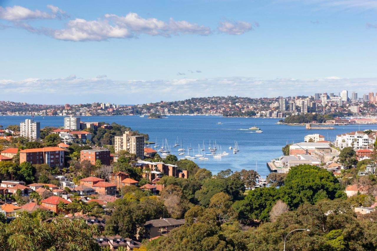 2 Bdrm North With Stunning Harbour Views - 16wal * Sydney