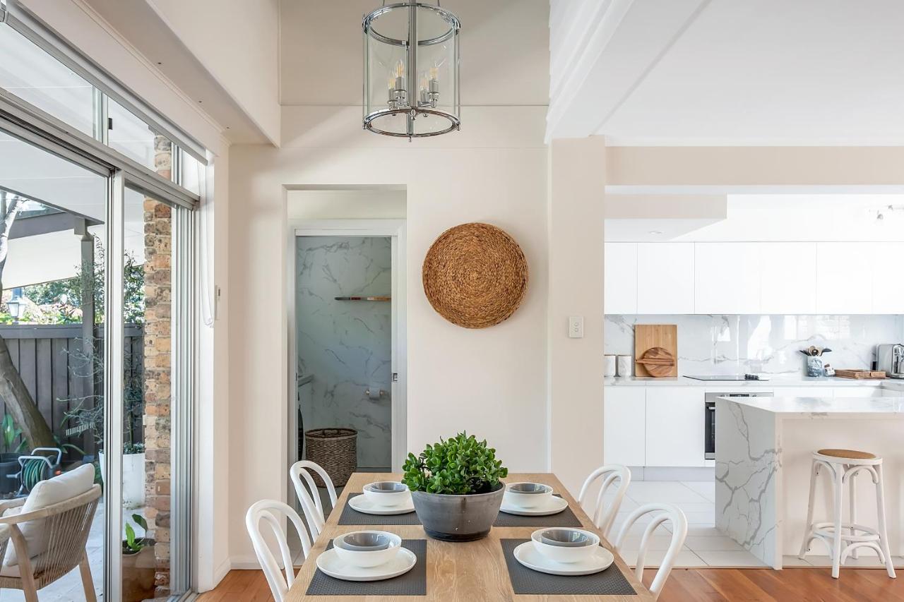 Coastal-luxe Townhouse/ Mosman *