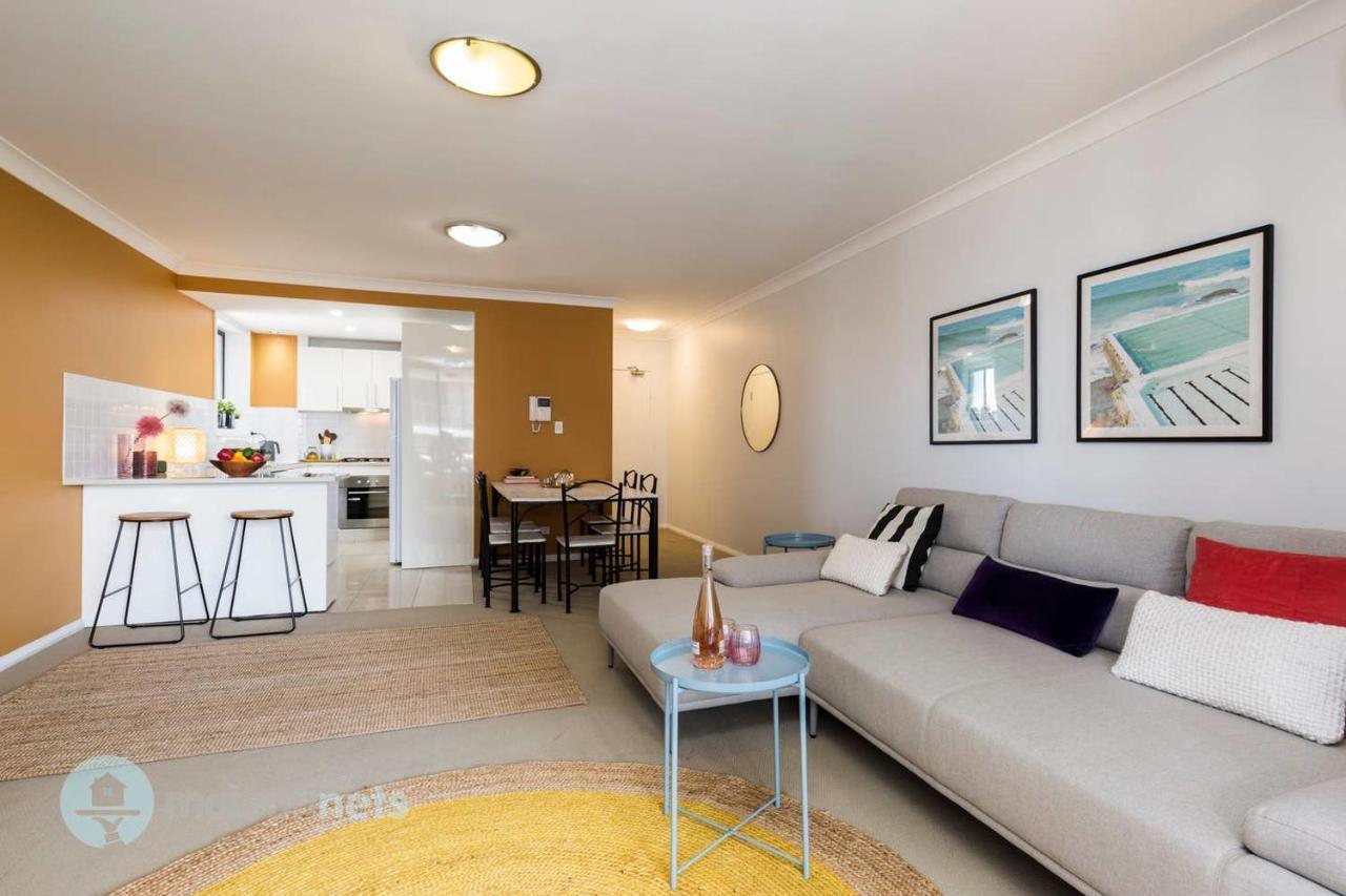 Apartment 2 Bedroom 2 Bathroom Apt With Balcony And Parking Sydney