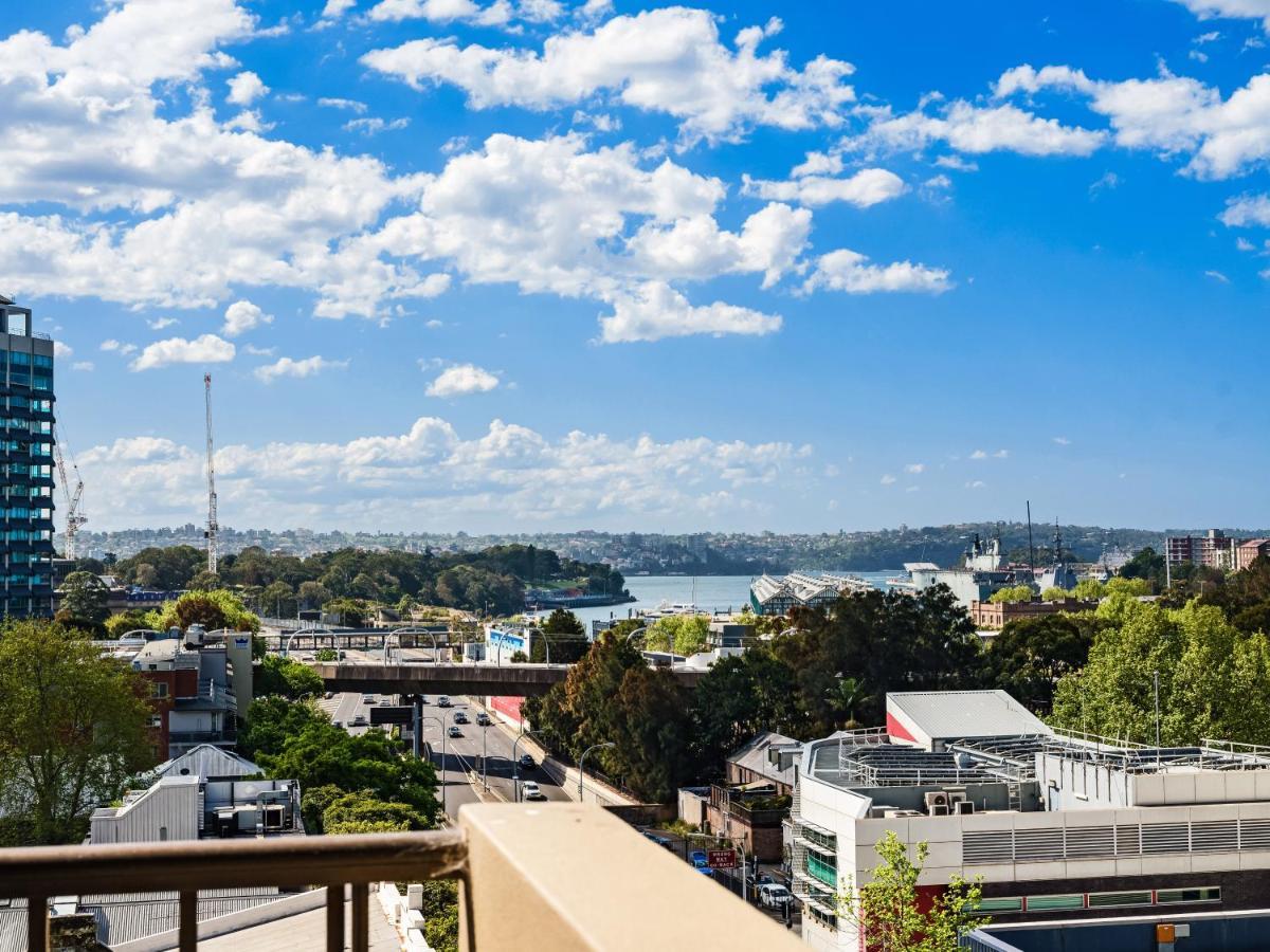 Inner Harbour Views With Parking