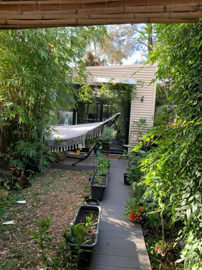 Fabulous Newtown Studio/ Yoga Sanctuary Homestay *