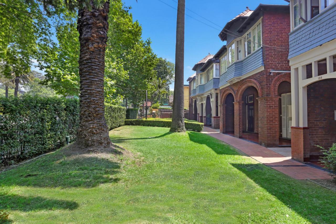 Falcon Sydney