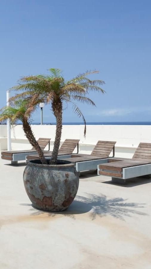 Holidayrento Bondi Ocean View Rooftop Pool *