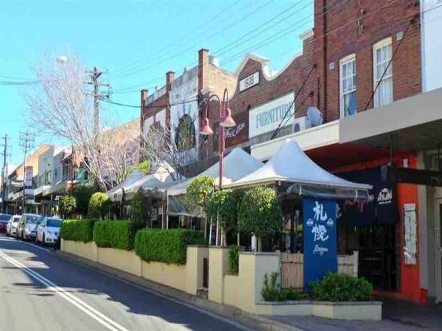 Crows Nest - Executive Penthouse - 3 Bedroom- 5km To Sydney