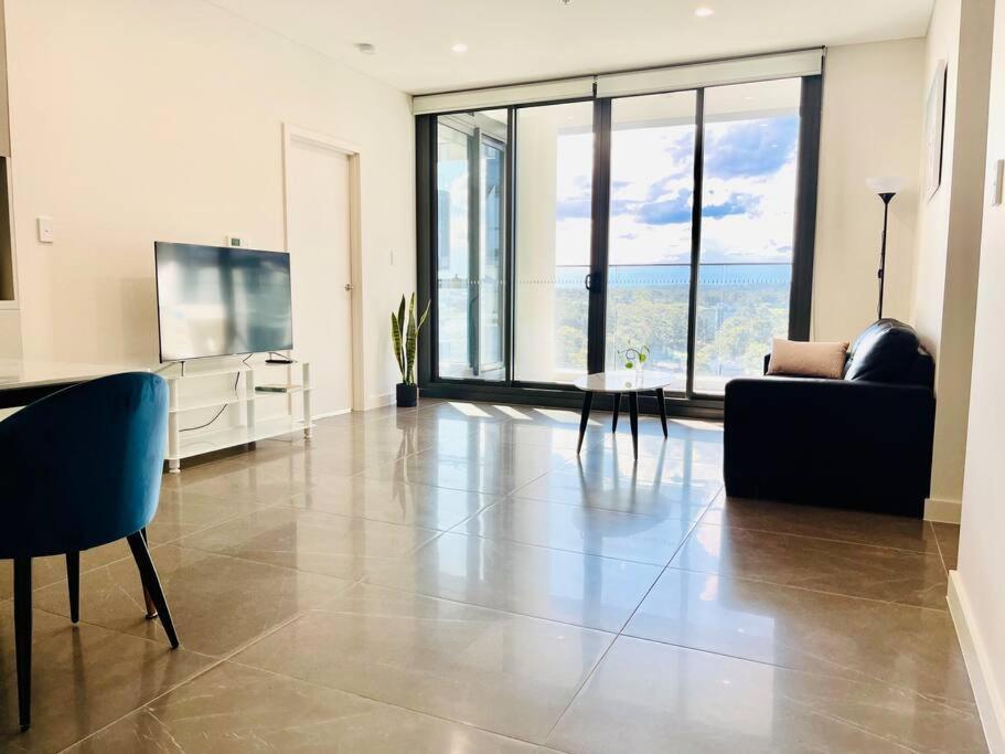 Macquarie Park High Level 2bed 2bath With Study Gym & Pool Apartment *