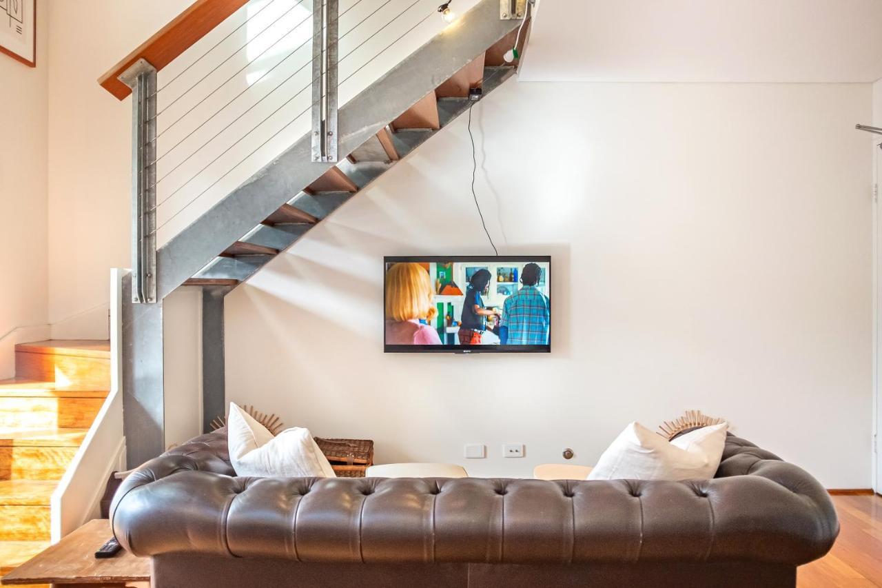 Spacious Lofty Loft By Dreams Sidney