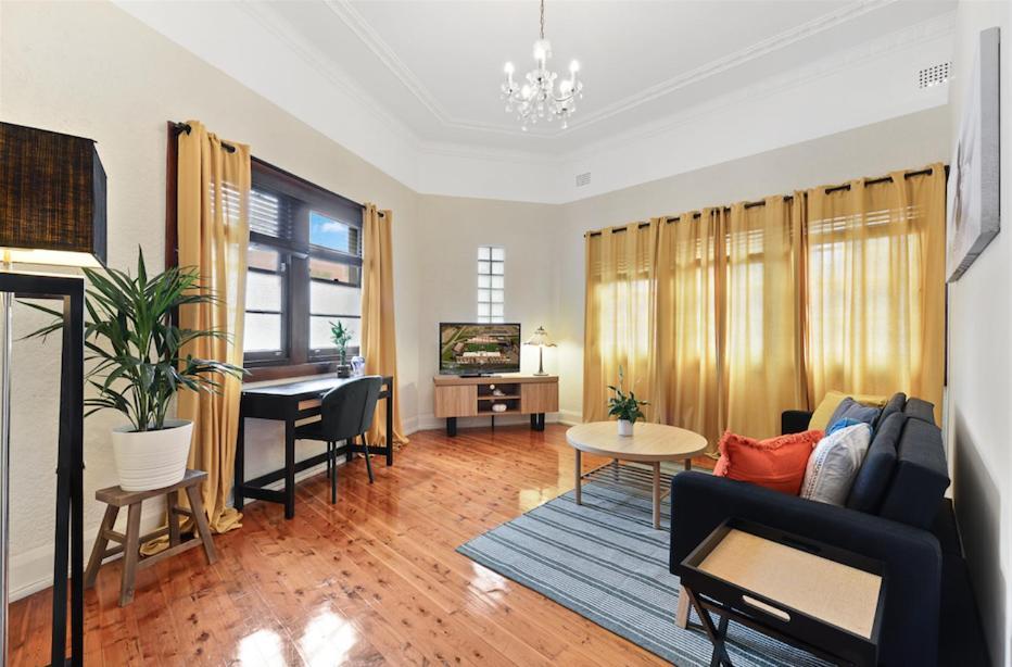 The Luxurious With Courtyard * Sydney
