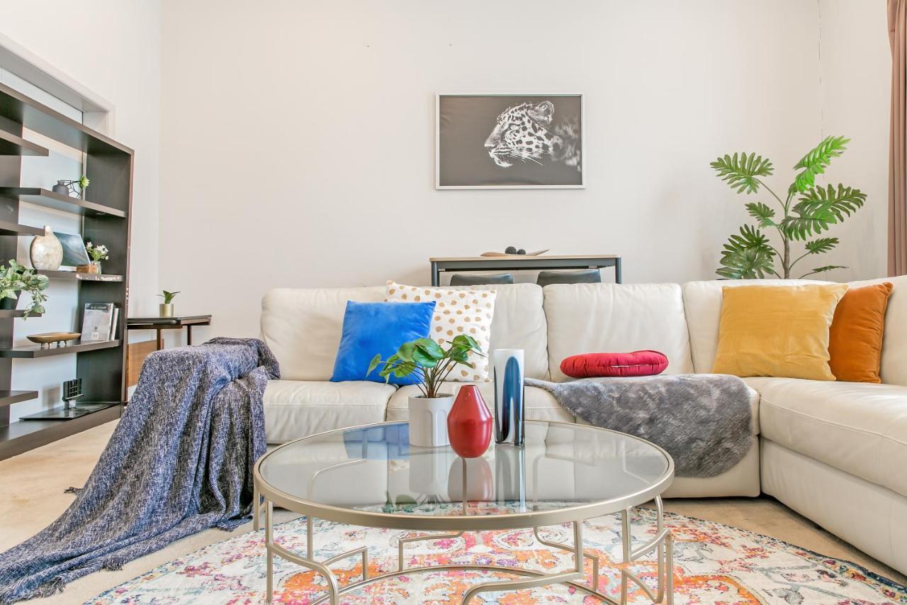 Kozyguru Leichhardt Cozy 3 Bed + Free Parking-nle367 * Sydney