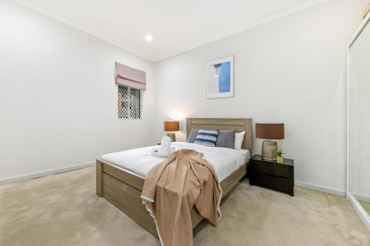 Apartment Kozyguru Leichhardt Cozy 3 Bed + Free Parking-nle367 Sydney