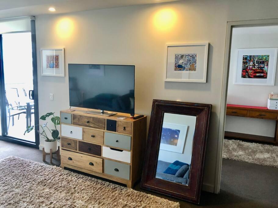 Modern Spacious Pad With Rooftop Pool And Gym * Sidney