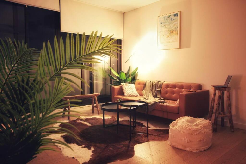 Apartment Unbeatable Water View Sydney