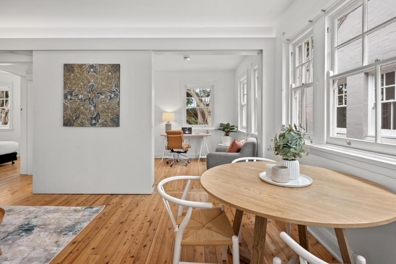 Apartment Mulwarree Avenue By Urban Rest Sydney