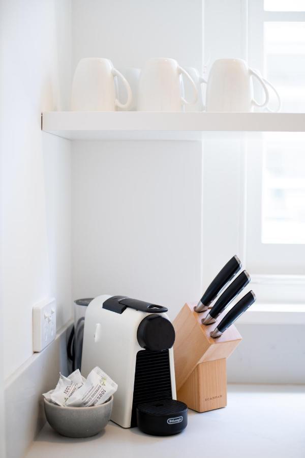 Apartment Mulwarree Avenue By Urban Rest Sydney