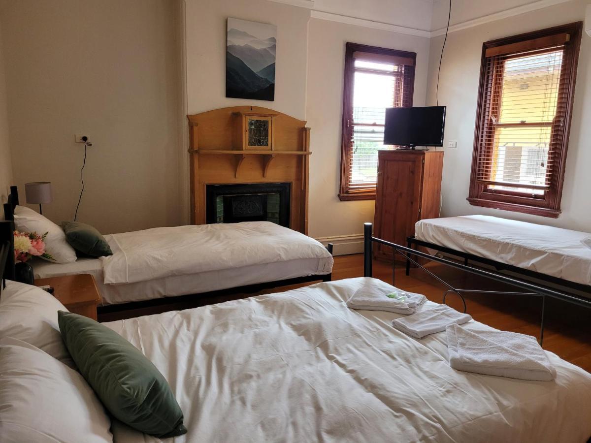 Burwood Bed & Breakfast 3*