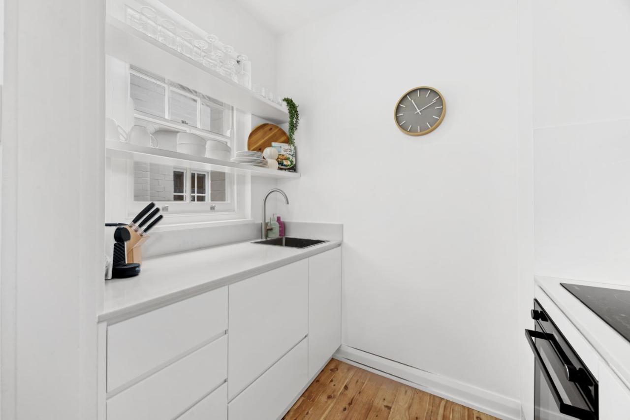 Mulwarree Avenue By Urban Rest