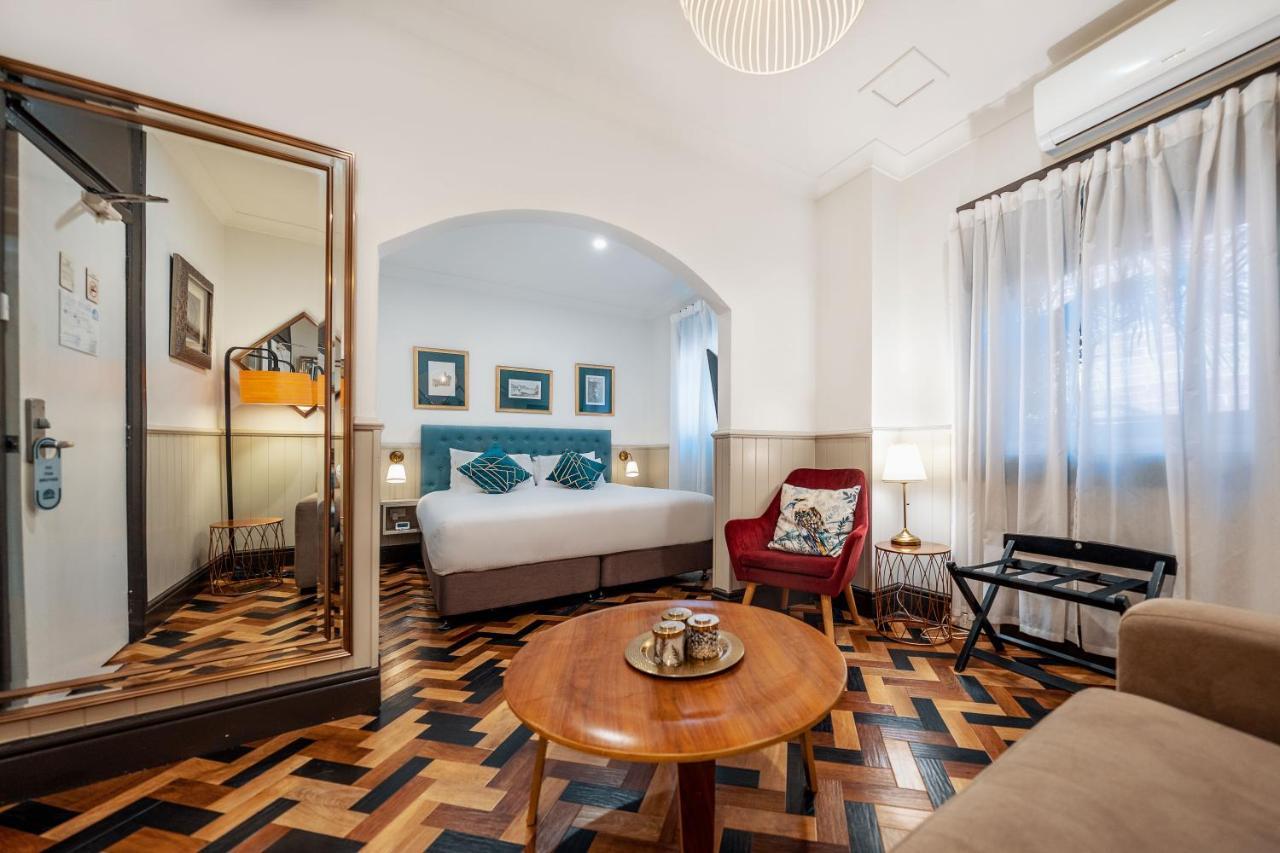 Cremorne Point Manor 4*