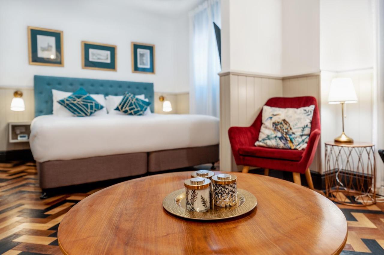 Cremorne Point Manor Guest house