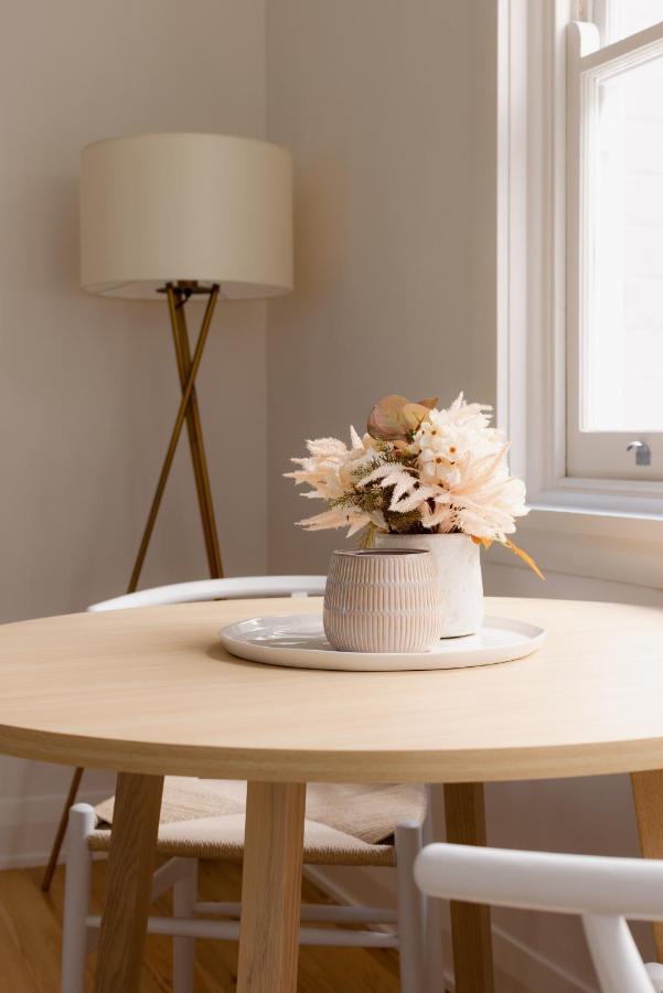 Mulwarree Avenue By Urban Rest * Sydney