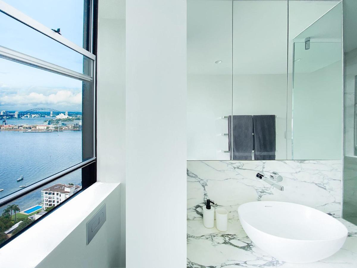 Panorama Darling Point Apartment