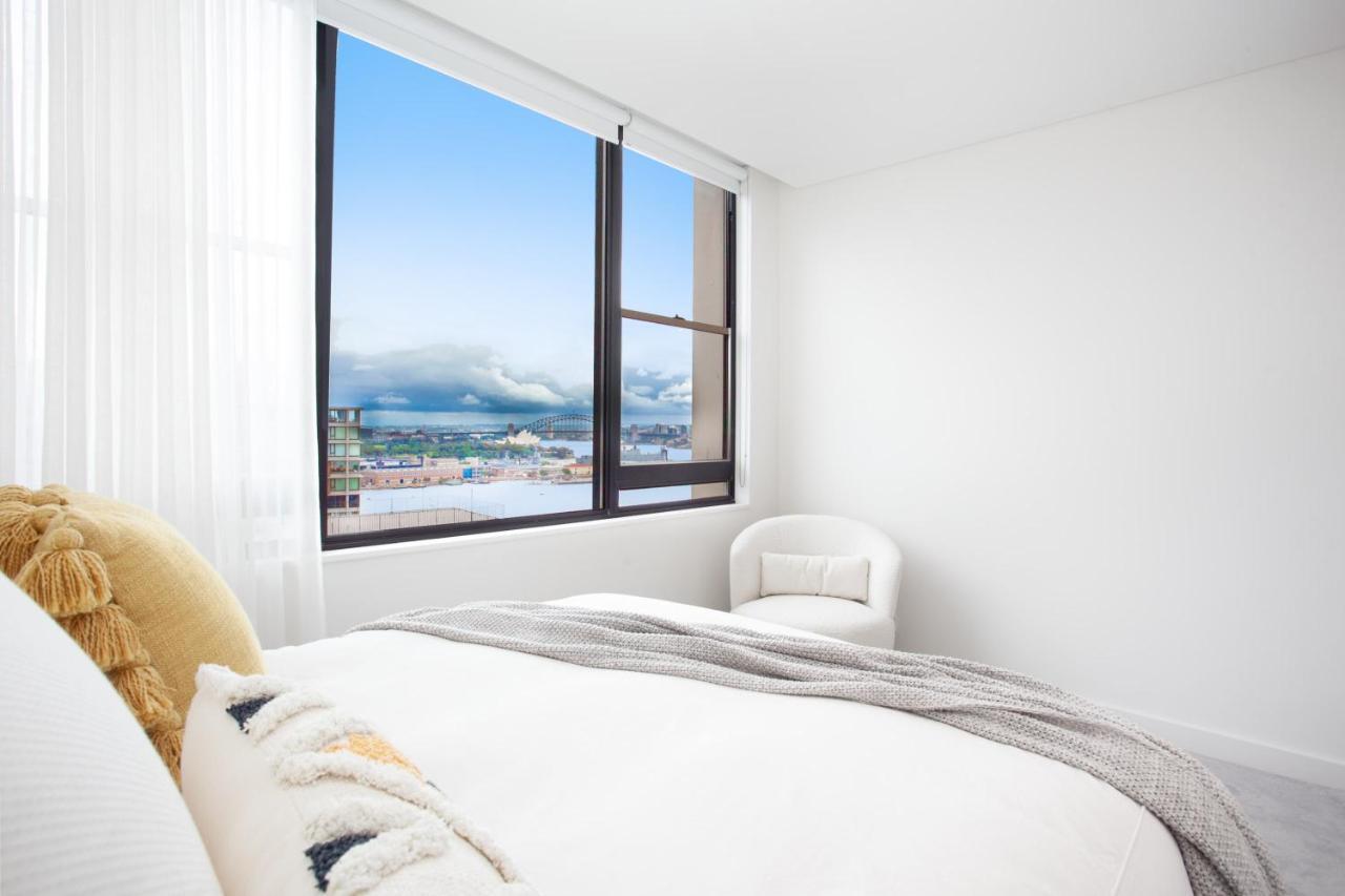 Panorama Darling Point Apartment