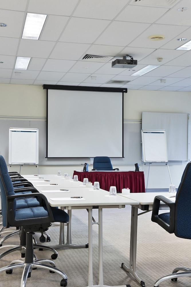 Conference & Training Centre 4*