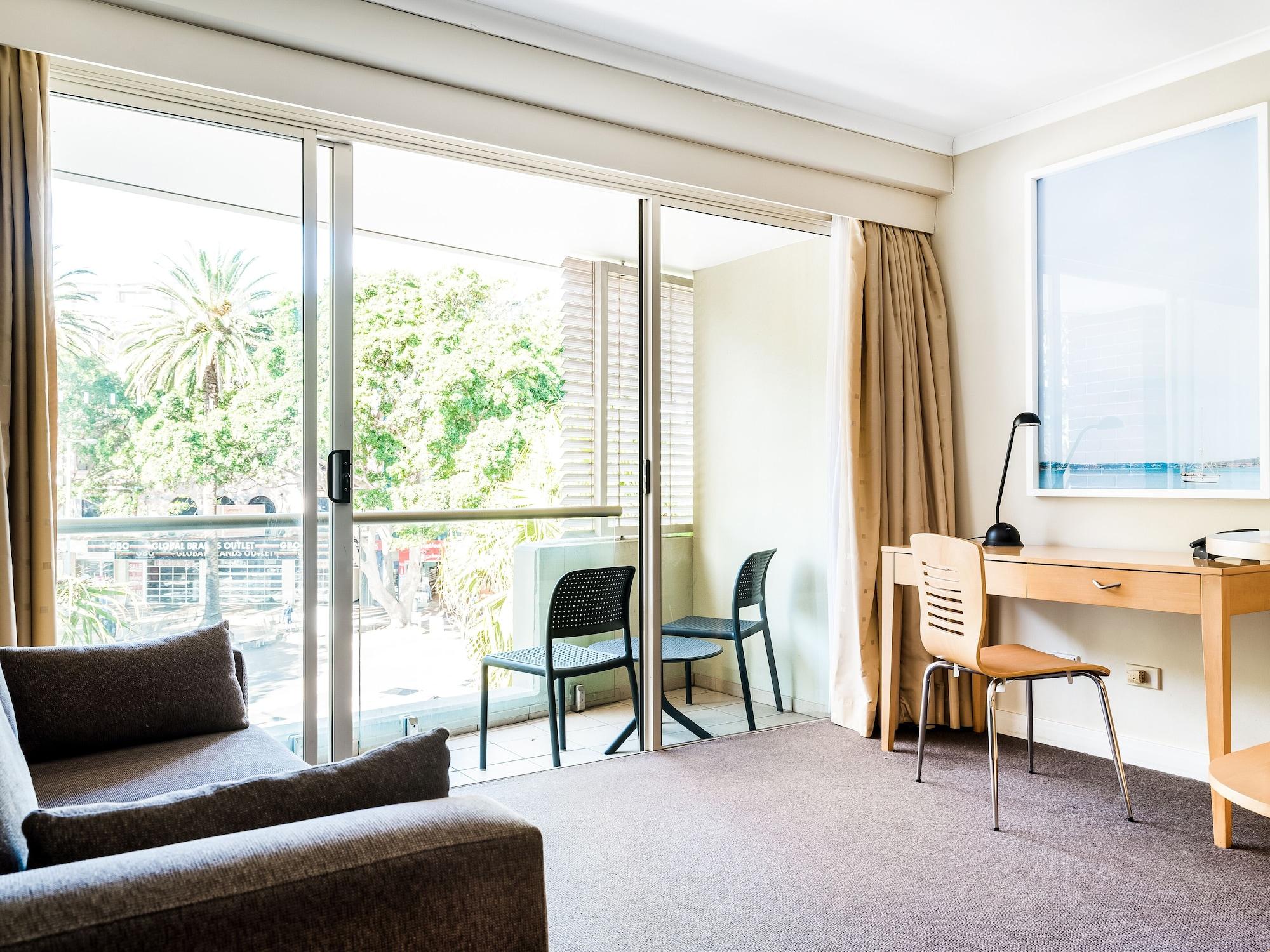 Aparthotel Quest Manly 4*