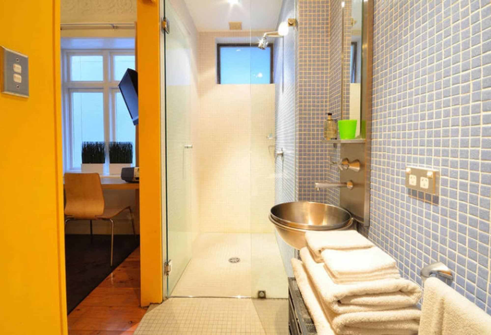 Hotel Dive Sydney