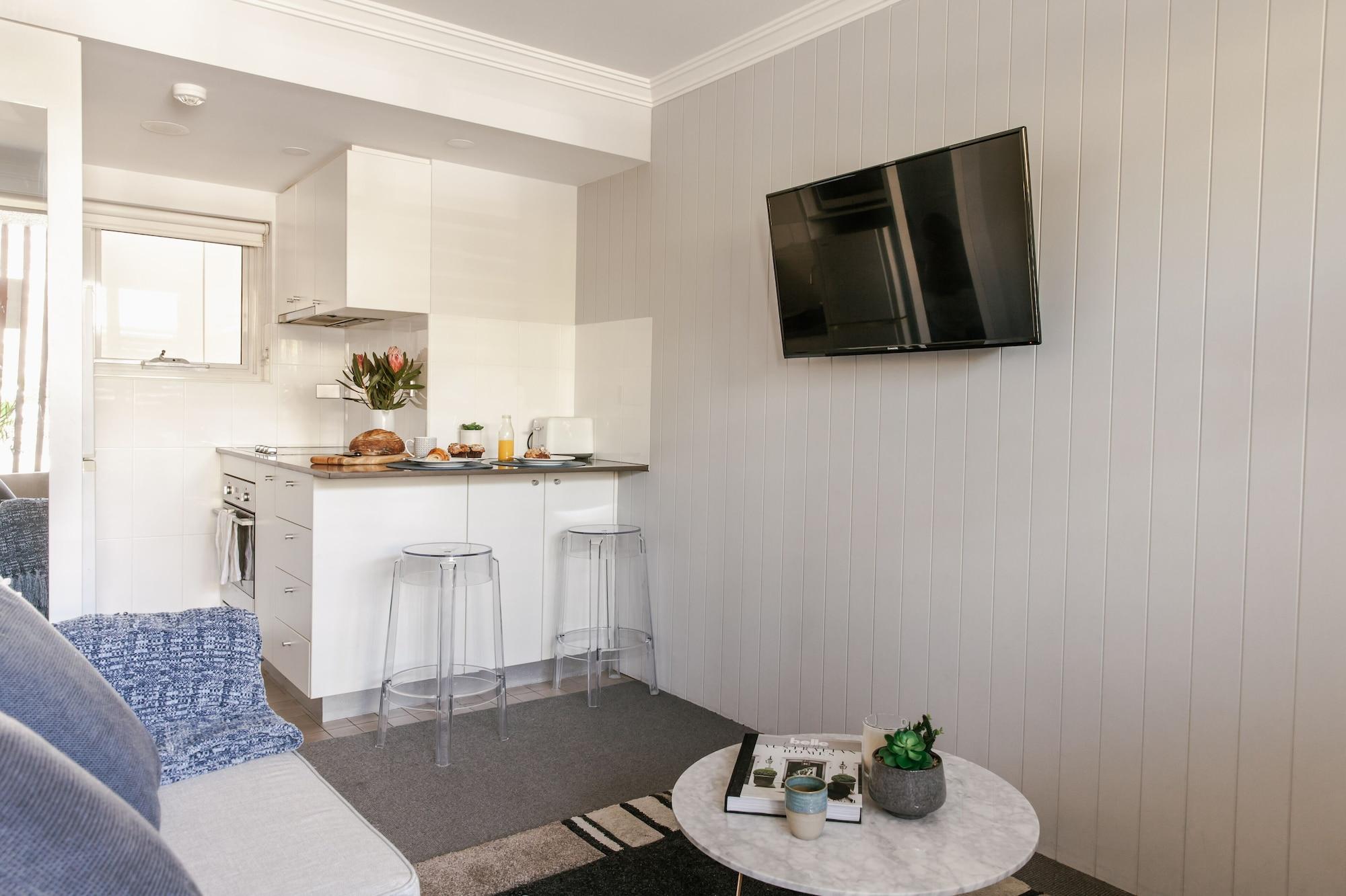 Hotel The Blenheim Sydney