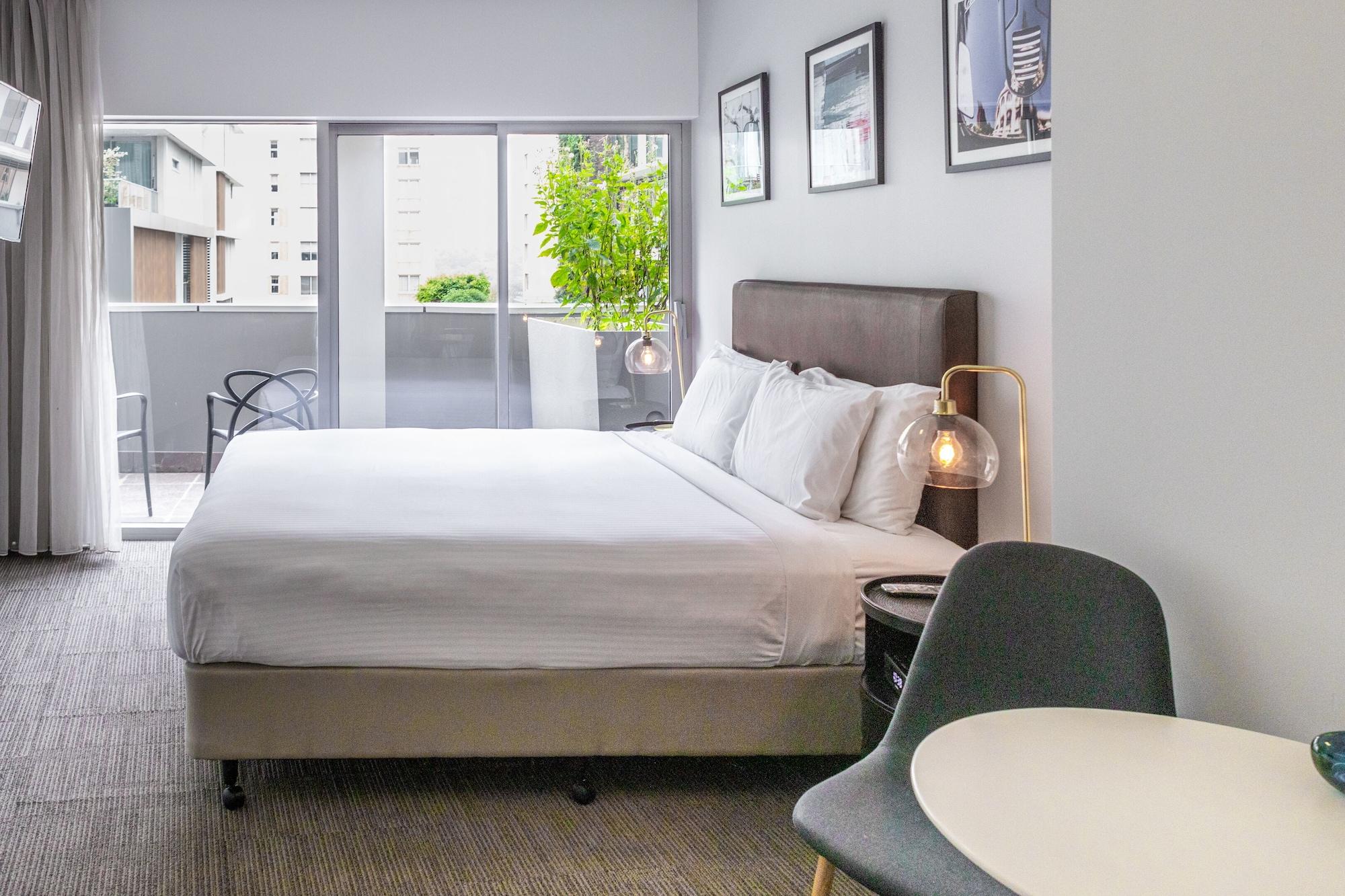 Holiday & Bondi Junction