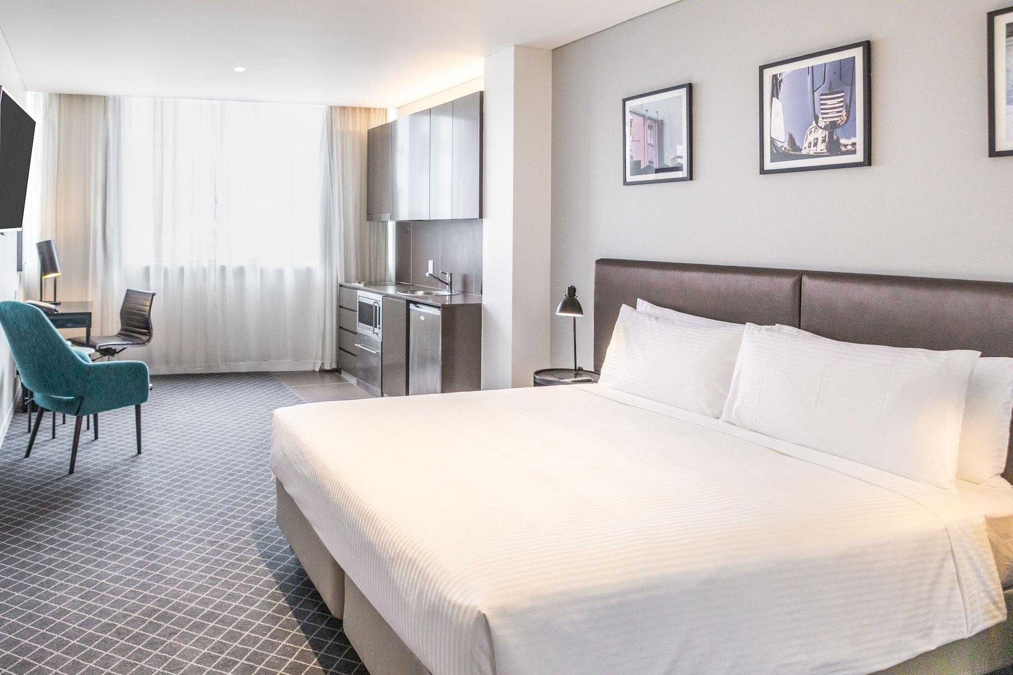 Holiday & Bondi Junction