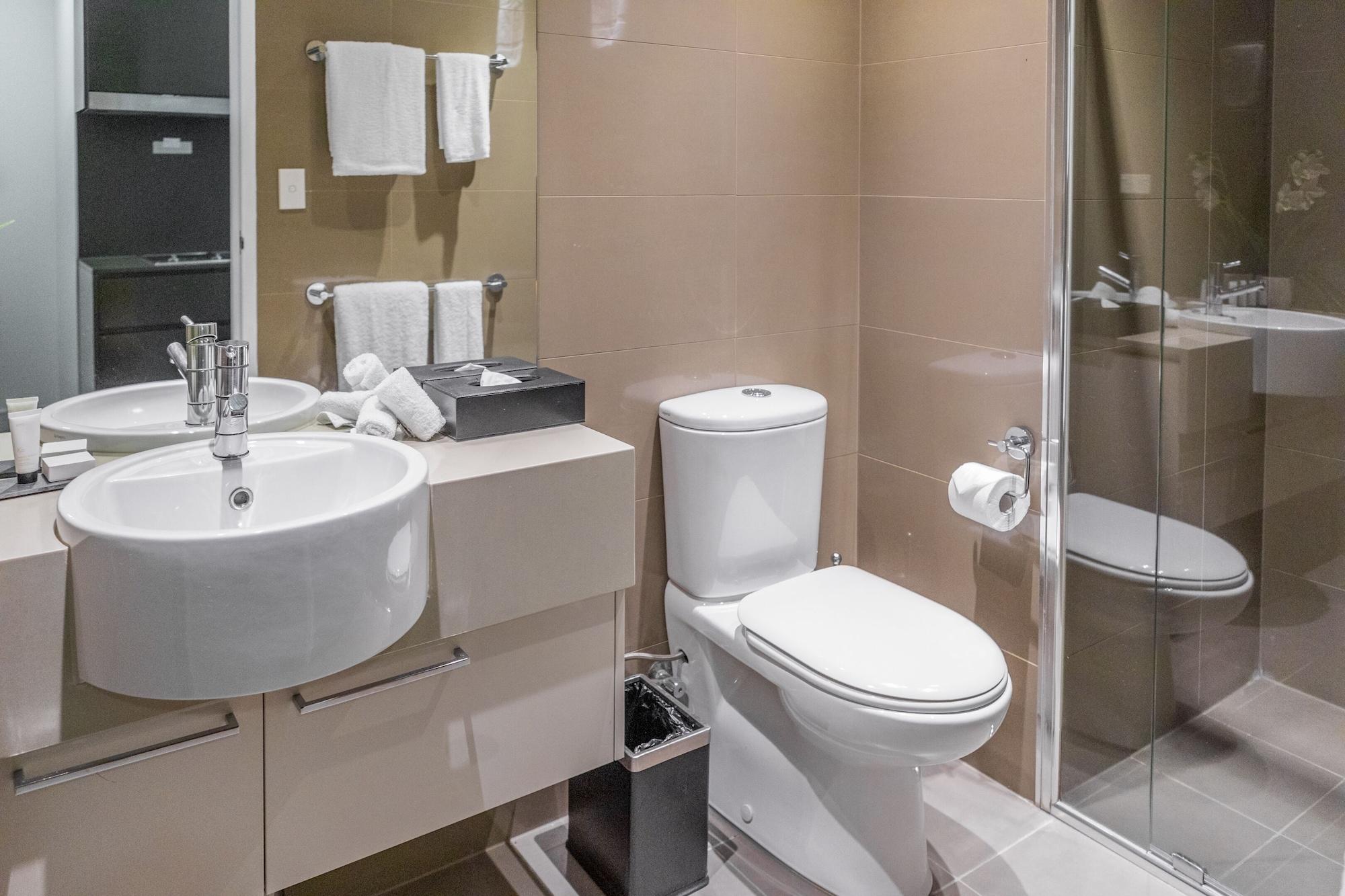 Holiday & Bondi Junction 4* Sydney