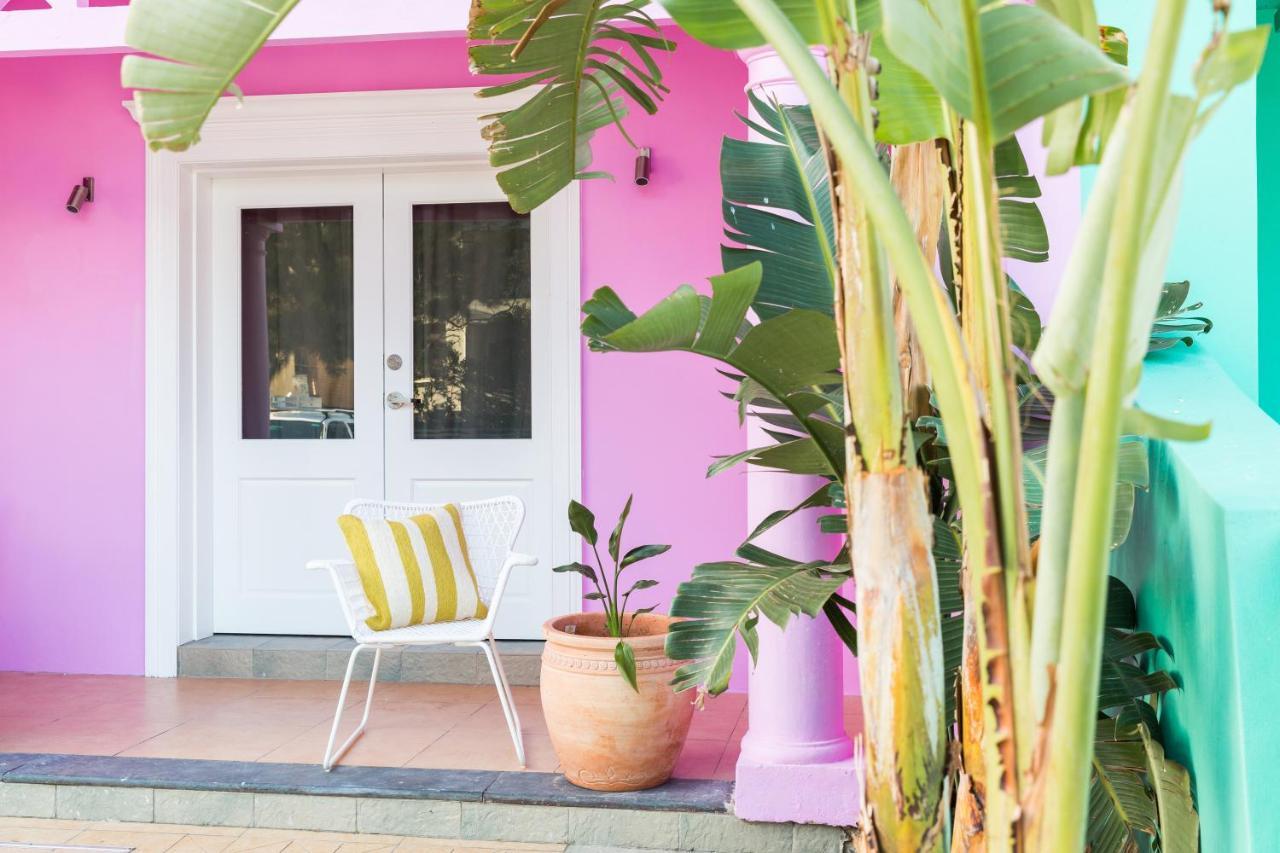Jet Flamingo Villa