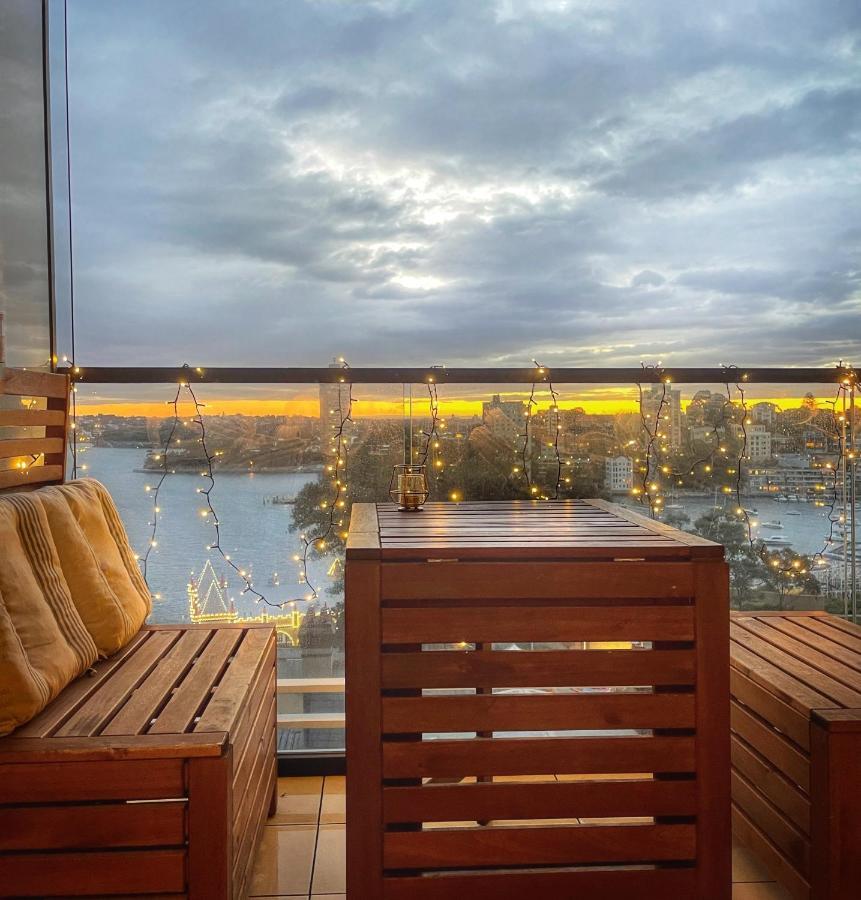 Luxurious 2 Bed Lavender Bay View * Sydney