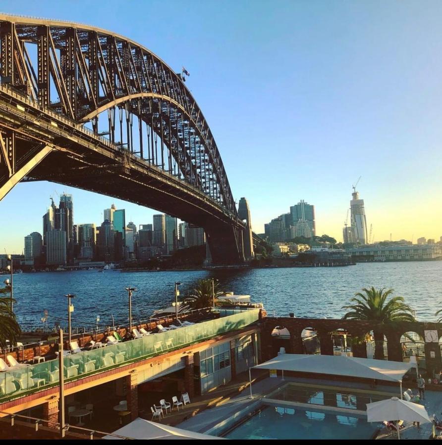 Luxurious 2 Bed Lavender Bay View Sydney