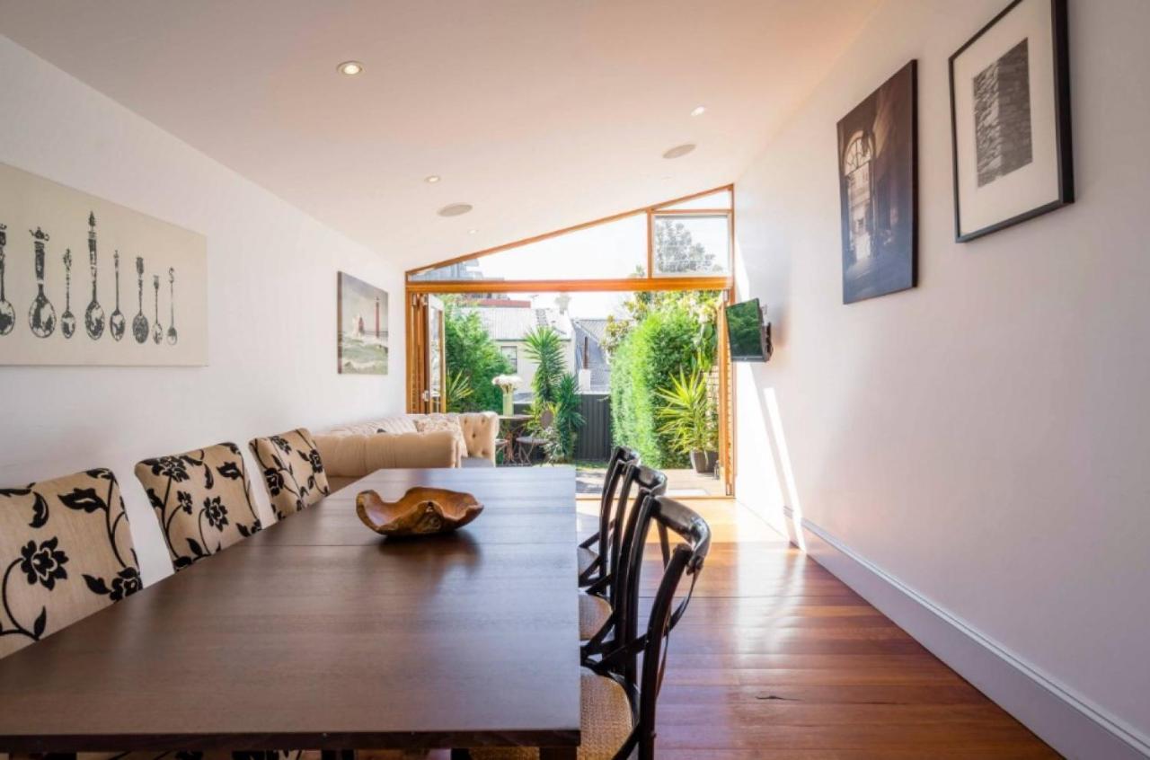 Sanctuary At The Rocks Apartment Sydney