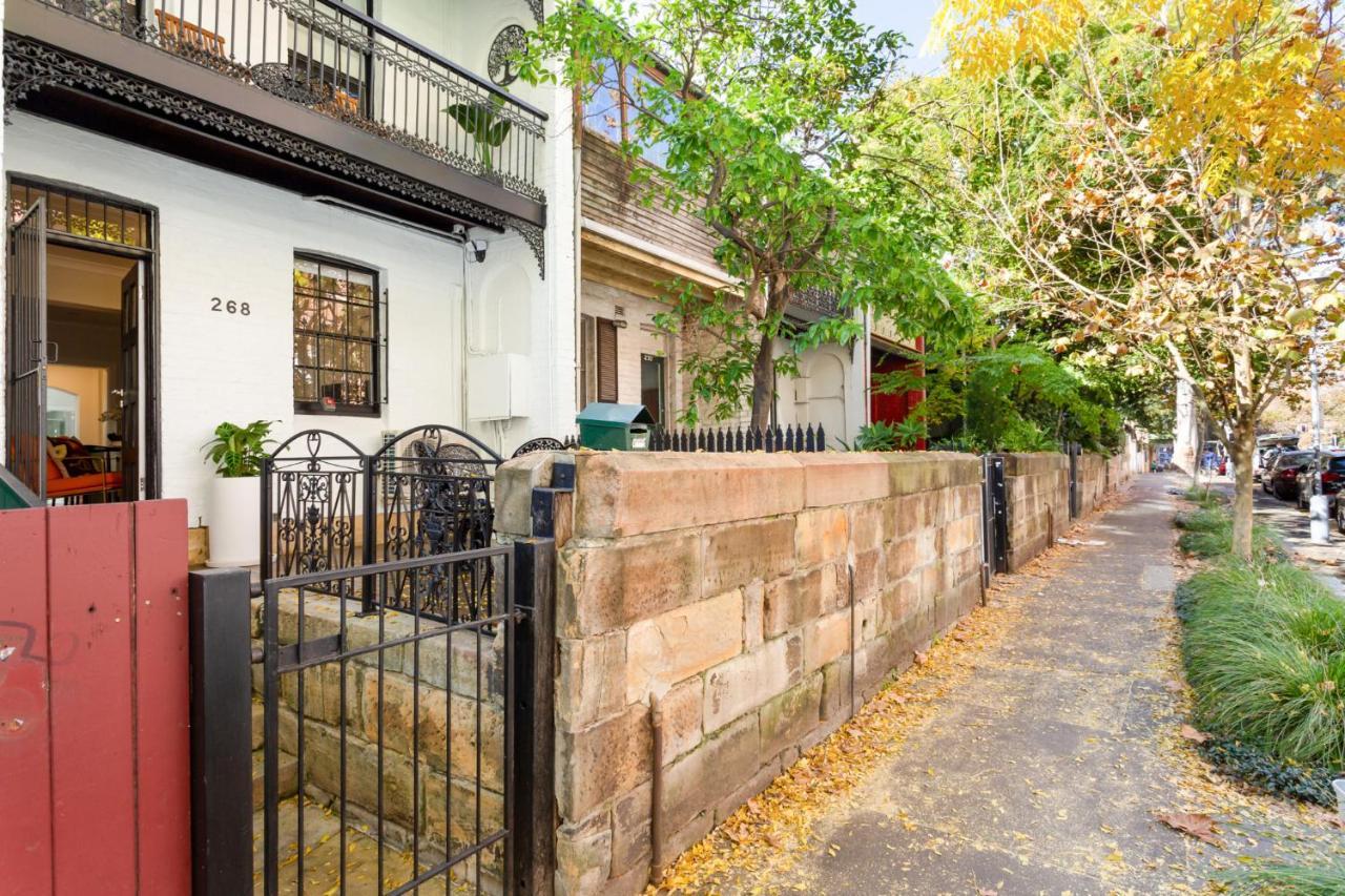 Beautiful 2-bed Terrace House With Outdoor Areas Holiday home