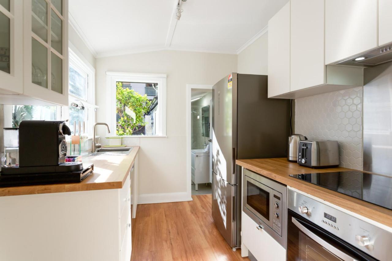 Beautiful 2-bed Terrace House With Outdoor Areas