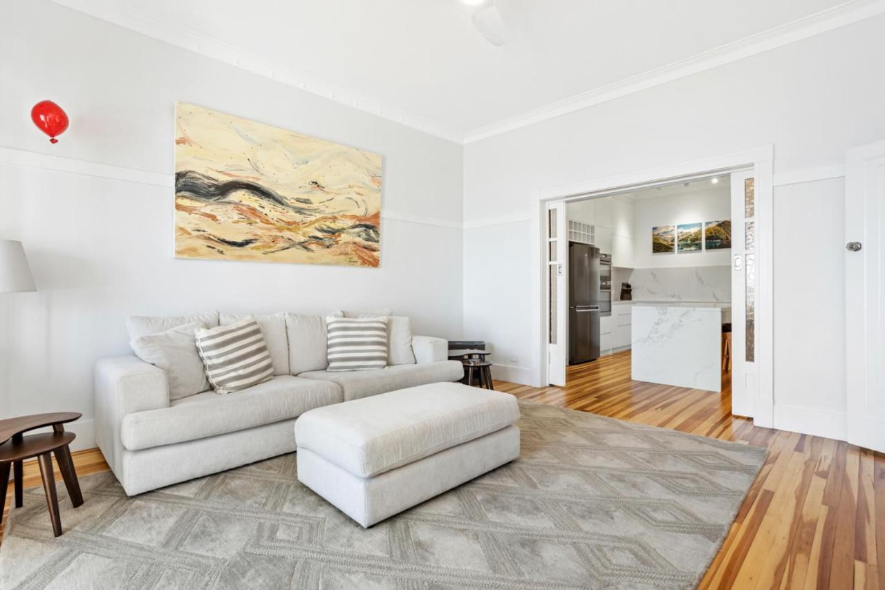 Apartment Harbour View In Rose Bay *